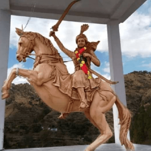 Statue of teelu rauteli in uttarakhand